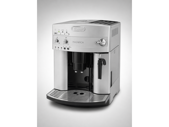 Кавомашина DeLonghi Magnifica ESAM 3200